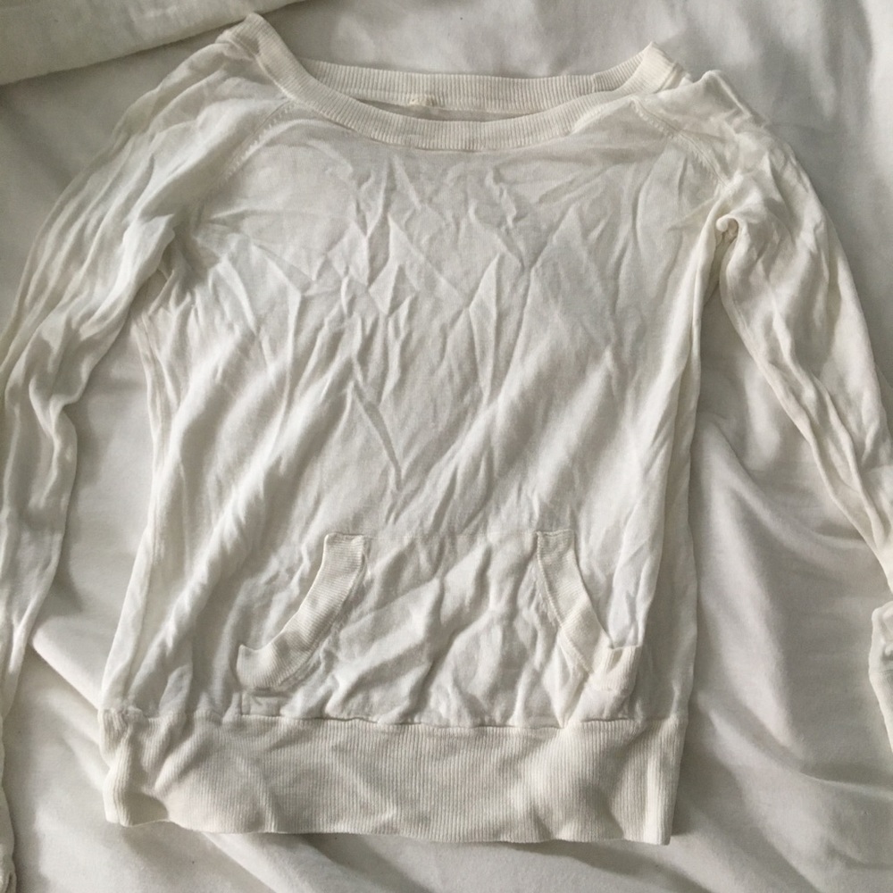 Lululemon light sweaters size 4